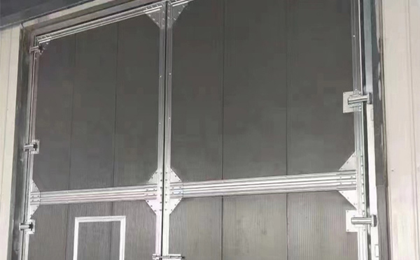 和硕兰州厂房工业门选购与使用指南：打造高效安全的生产环境