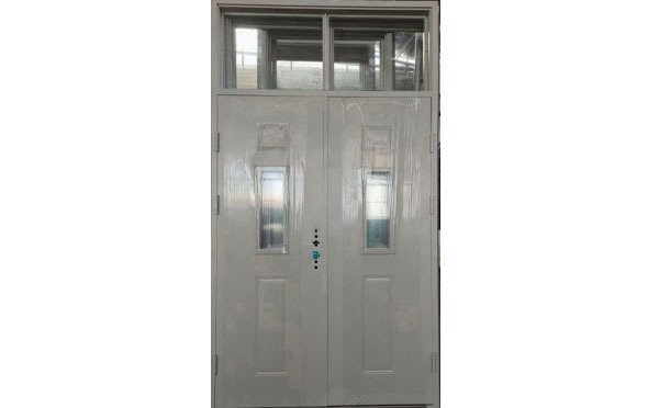 和硕学校教室门