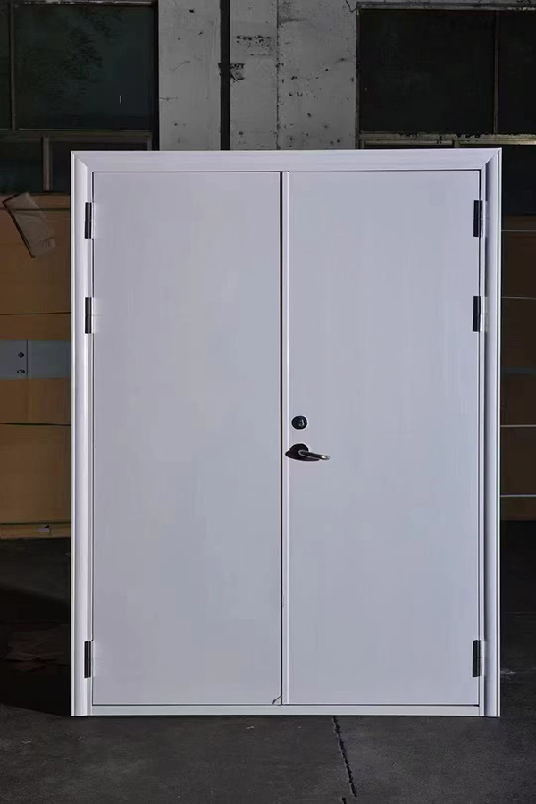 酒店项目完成公共区域和硕防火门布设